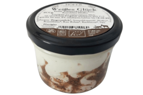 Weißes Bio Glück beim Damenkränzchen Ziege